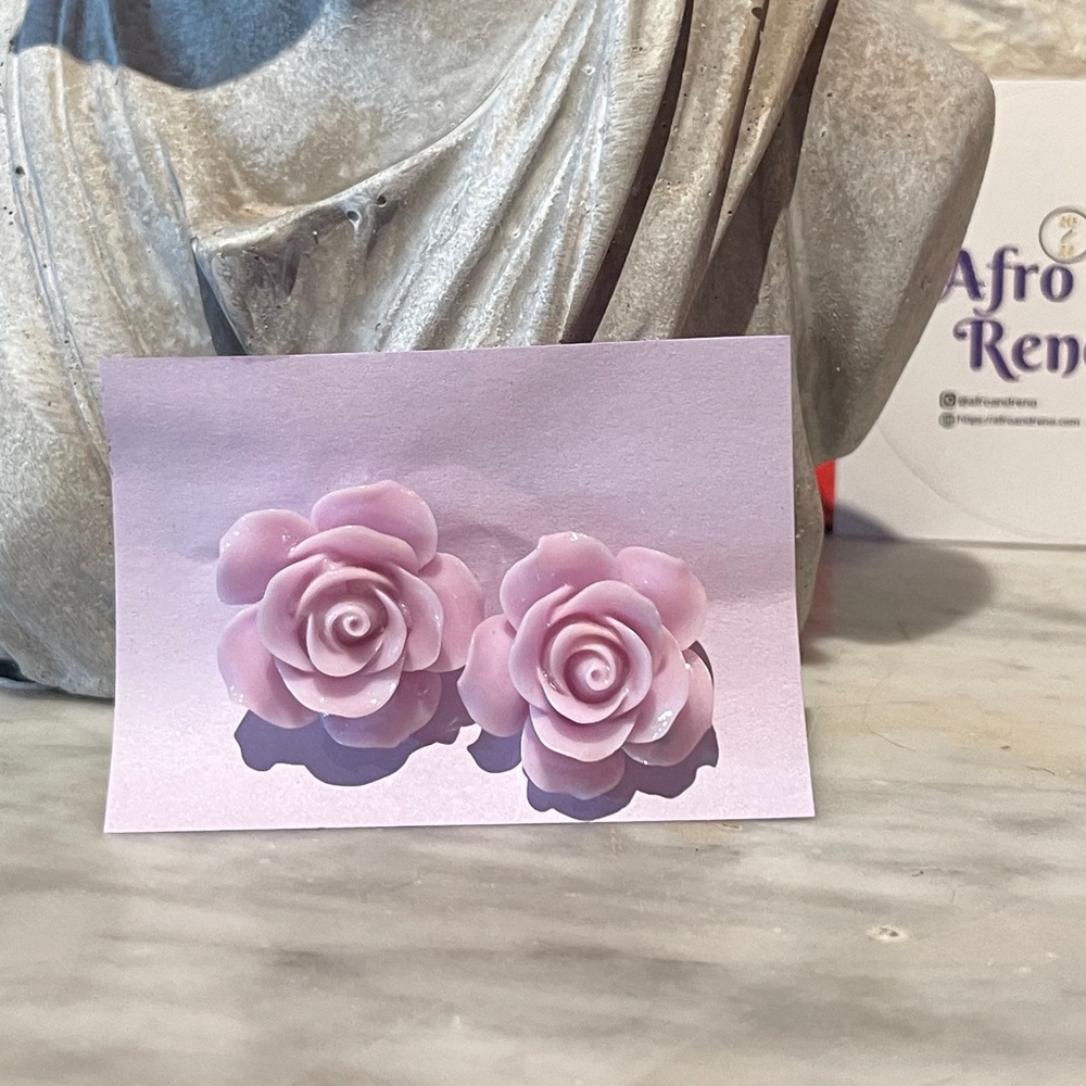 Lavender Rose Earrings stud
